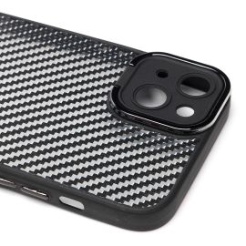 Чехол для Apple iPhone 14 Plus пластиковый вставка под карбон <черный>